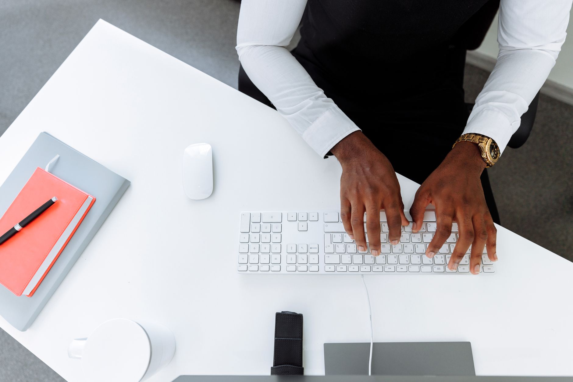 Agents IA au bureau : comprendre, cadrer et mesurer l’automatisation des tâches quotidiennes